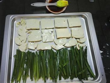 烤箱烤豆腐的做法步骤1