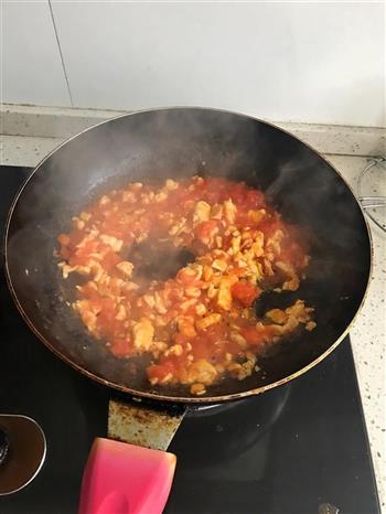 西红柿蛋炒面的做法步骤4