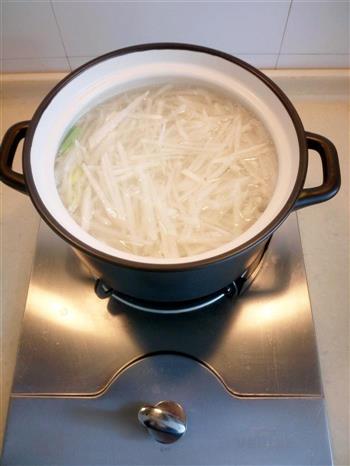 砂锅萝卜牛肉丸子汤的做法步骤4