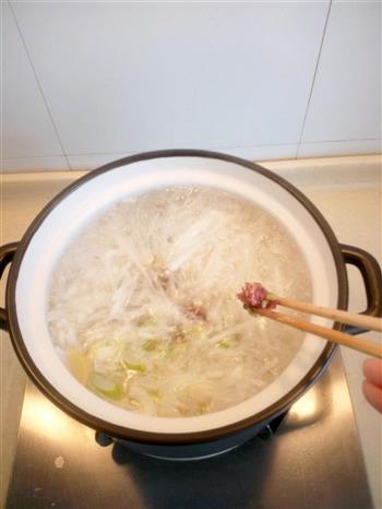砂锅萝卜牛肉丸子汤的做法图解5