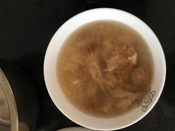 鸡胸肉猴头菇汤的做法图解8