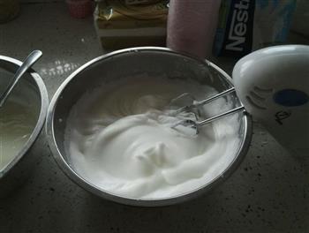 酸奶纸杯蛋糕的做法步骤1