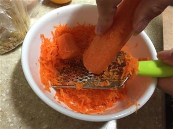 胡萝卜蛋糕的做法步骤2