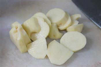 干酪佐奶油蘑菇土豆泥的做法图解1
