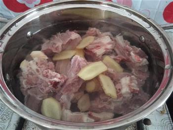 冬日滋补羊排汤的做法步骤3