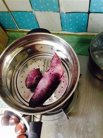 宝宝午点/香蕉紫薯吐司卷的做法步骤1