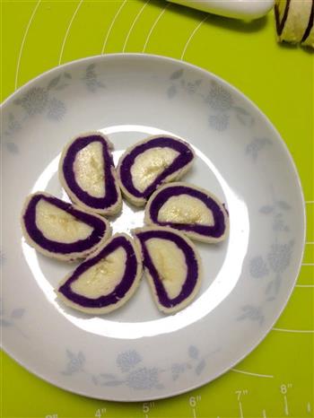 宝宝午点/香蕉紫薯吐司卷的做法步骤8