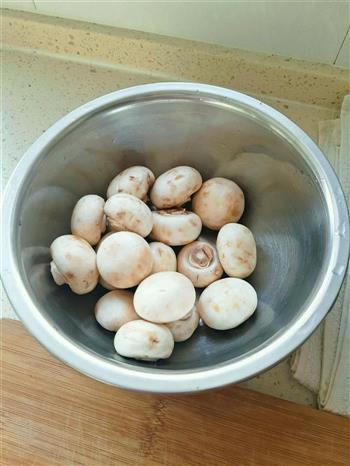 香煎双孢菇的做法图解1