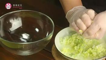 翡翠白菜饺子的做法步骤11