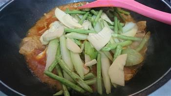 泰国丛林咖喱炒猪颈肉配时蔬的做法步骤16
