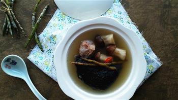 石斛松茸乌鸡汤-滋补而不燥的养生汤的做法步骤5