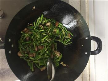 翡翠蔬菜小炒的做法步骤4