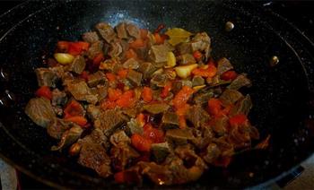 番茄牛肉炖土豆-给你一个不一样的冬天的做法图解10