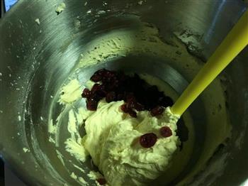 朗姆酒蔓越莓磅蛋糕的做法步骤15