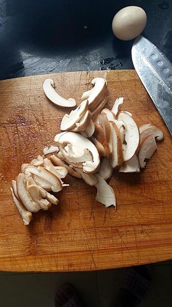 香菇肉丸的做法图解3