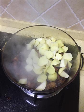 私家土豆红烧肉的做法步骤10