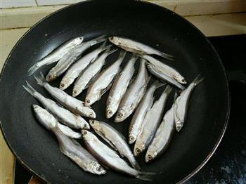 豉椒火焙鱼的做法步骤2