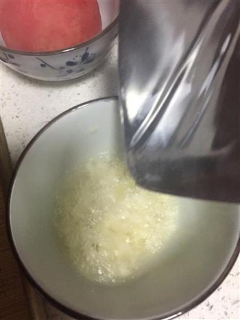 蒜香油辣子沾水的做法步骤3