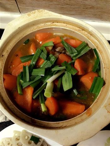 胡萝卜羊肉汤的做法步骤10
