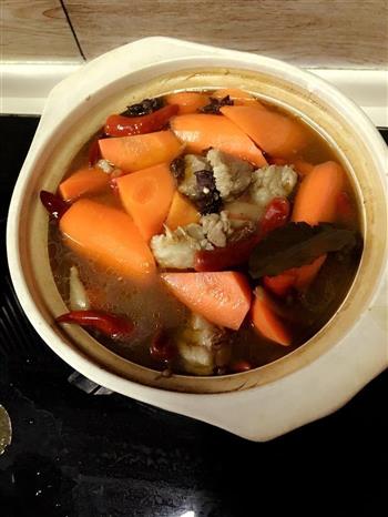 胡萝卜羊肉汤的做法图解7