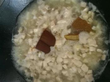 土豆鸡肉咖喱饭的做法步骤7