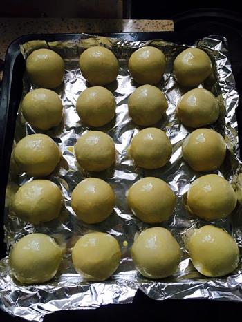 班兰莲蓉蛋黄酥的做法步骤11