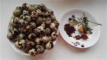 砂锅煮五香鹌鹑蛋的做法步骤1