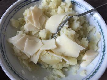 酸奶奶酪土豆泥的做法图解4
