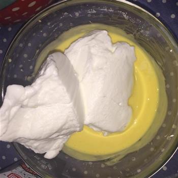 酸奶蛋糕的做法步骤10