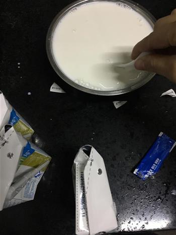 面包机自制酸奶的做法图解3