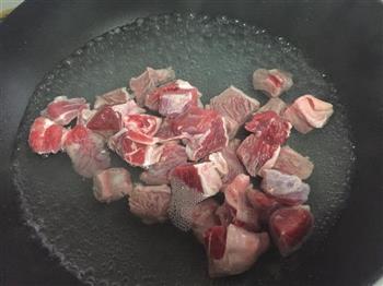 砂锅番茄牛肉汤的菜的做法步骤2