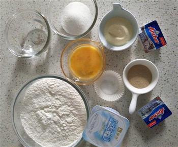 超软酸奶吐司的做法图解1