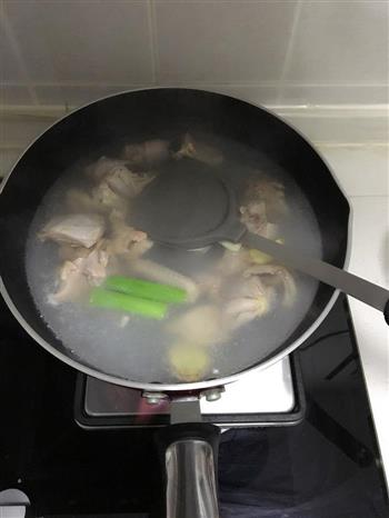 高压锅滋补鸡汤的做法步骤2