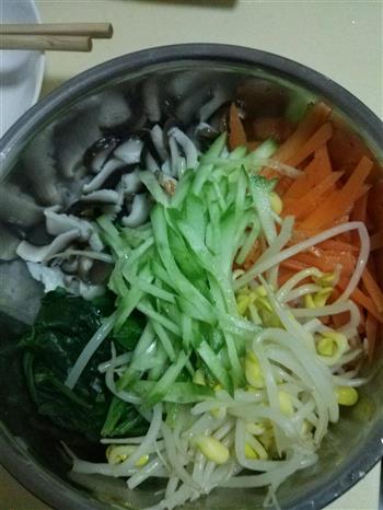 韩式拌饭的做法步骤5