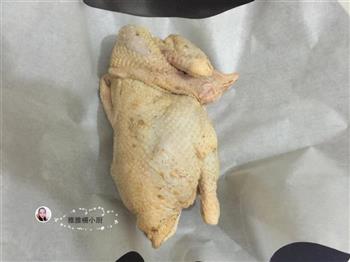 砂锅盐焗鸡的做法图解7