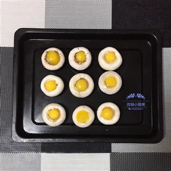 烤鹌鹑蛋口蘑的做法步骤4