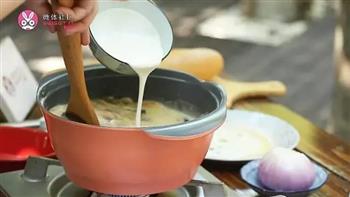 奶油蘑菇浓汤的做法步骤9