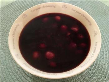 黑白配-黑米薏仁莲子粥的做法步骤1