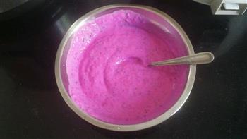 火龙果酸奶蛋糕的做法步骤3