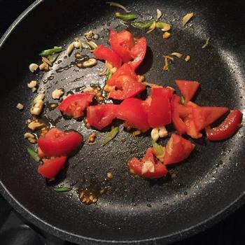 低脂健康版番茄鱼片的做法步骤6
