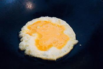土鸡蛋炒饭的做法步骤2