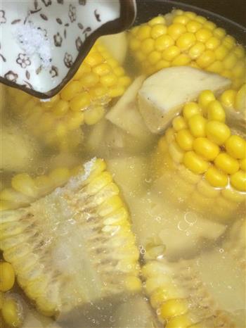 茨菇玉米排骨汤的做法步骤8