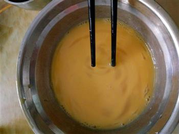 枣香牛奶炖蛋的做法步骤3