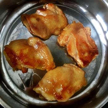 美味百搭菜-照烧鸡腿肉的做法步骤6
