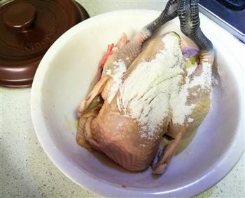 坤博砂锅盐焗鸡的做法图解3