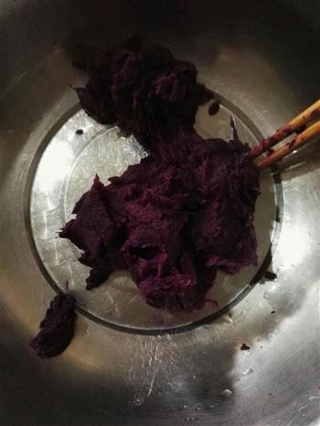 奶香紫薯豆沙包的做法图解2
