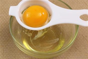 紫菜蛋花汤 宝宝健康食谱的做法步骤2
