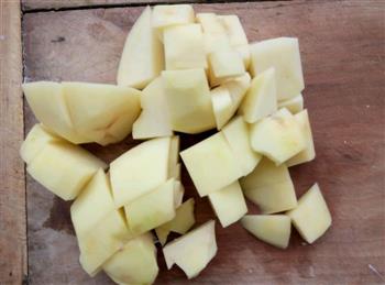 土豆豆腐炖排骨的做法步骤3
