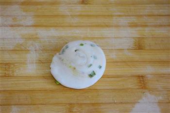 简单的浓香千层葱油饼的做法步骤19