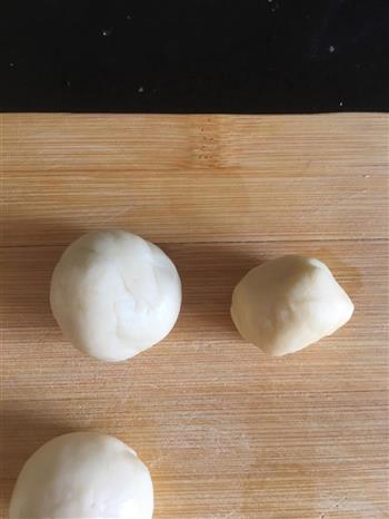 手工酥皮月饼的做法步骤1